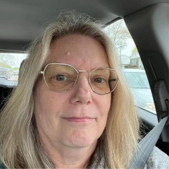 Meet your Posher, Theresa - Picture 1 of 1